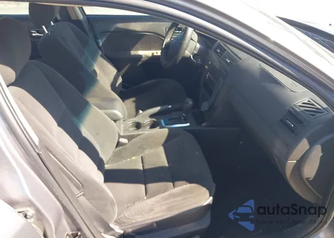 2007 Ford Fusion Se z USA, uszkodzony, nr VIN 3FAHP07167R107423